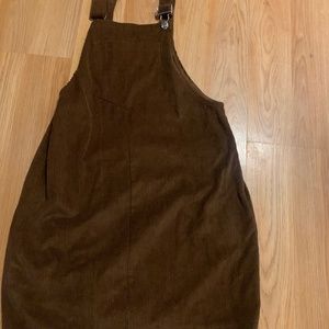 Overall dress